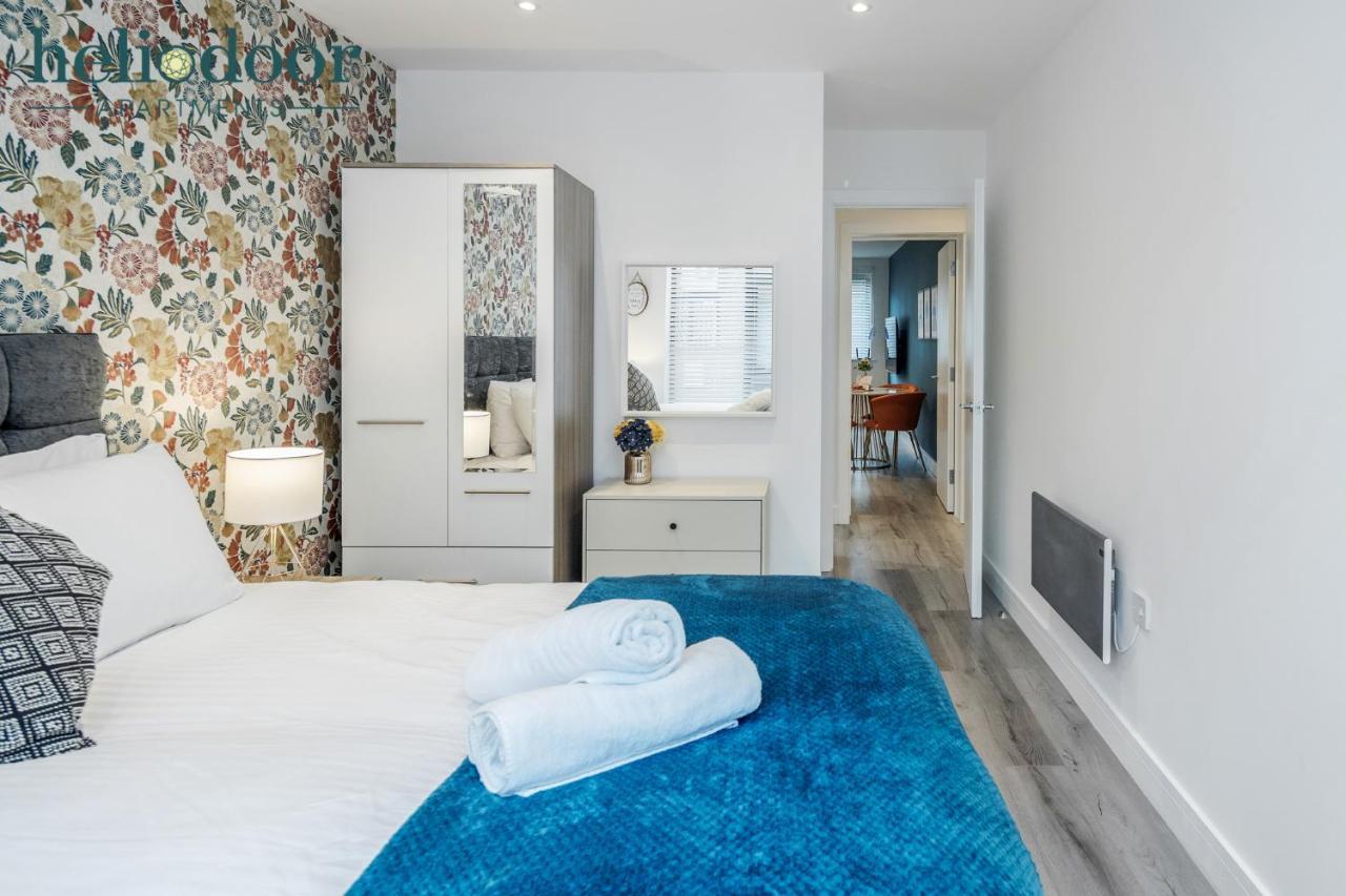 Milton Keynes Apartments, Sleeps Up To 5, Free Parking, Free Wifi & Movies, 7 Mins Drive To Milton Keynes Central Station For Direct Trains To London & The North Exteriör bild