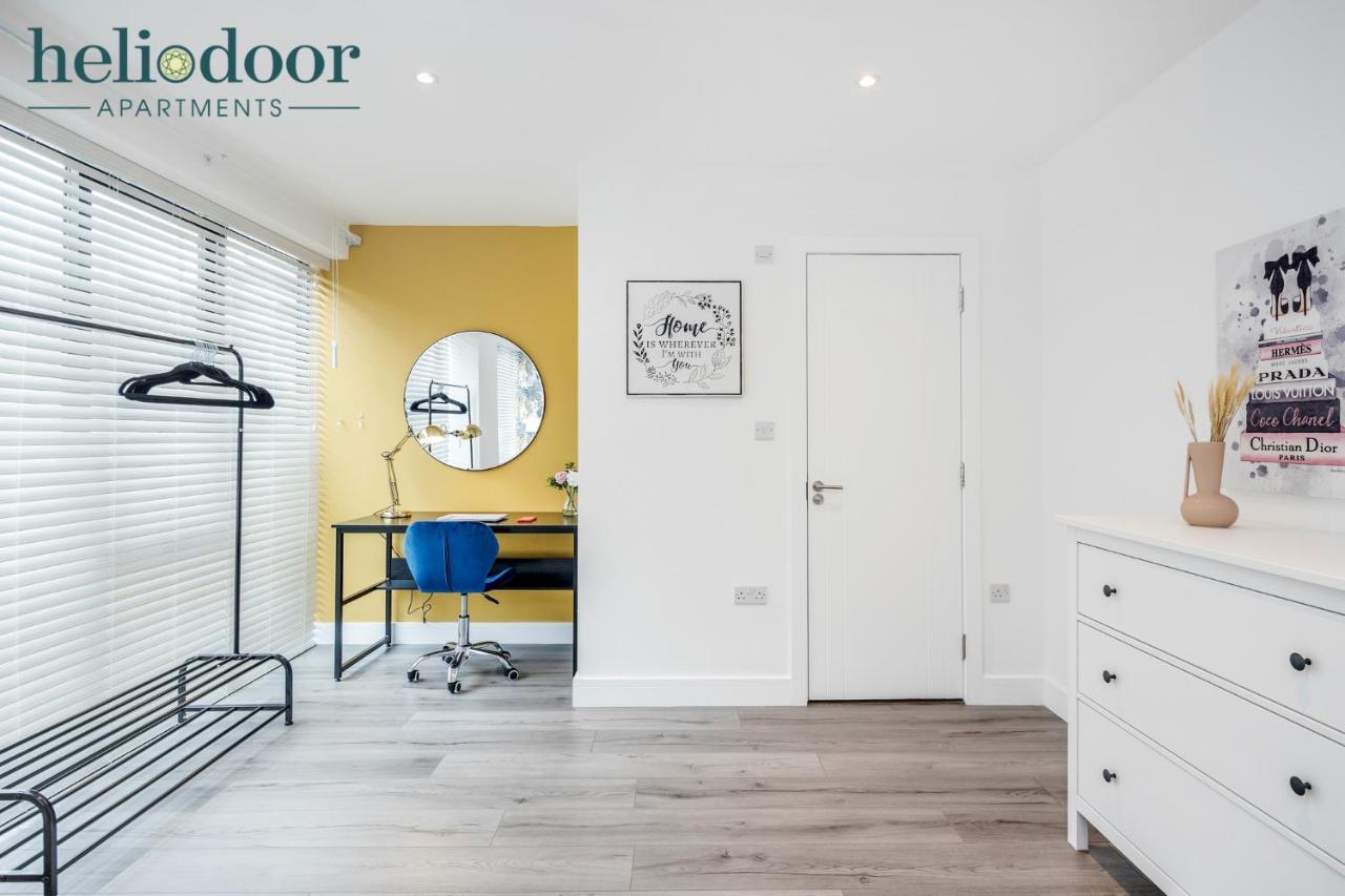 Milton Keynes Apartments, Sleeps Up To 5, Free Parking, Free Wifi & Movies, 7 Mins Drive To Milton Keynes Central Station For Direct Trains To London & The North Exteriör bild