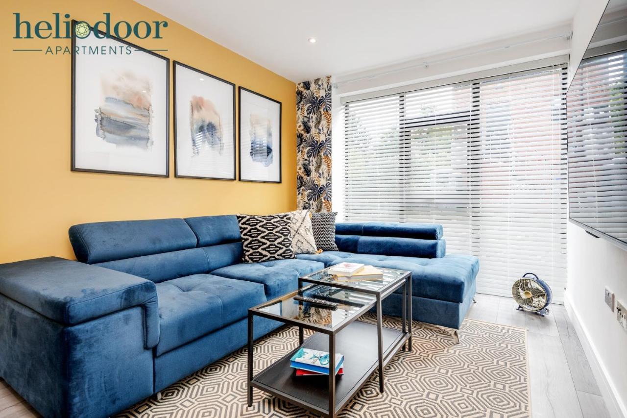 Milton Keynes Apartments, Sleeps Up To 5, Free Parking, Free Wifi & Movies, 7 Mins Drive To Milton Keynes Central Station For Direct Trains To London & The North Exteriör bild