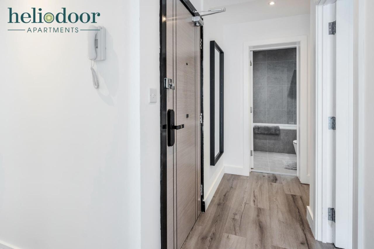 Milton Keynes Apartments, Sleeps Up To 5, Free Parking, Free Wifi & Movies, 7 Mins Drive To Milton Keynes Central Station For Direct Trains To London & The North Exteriör bild