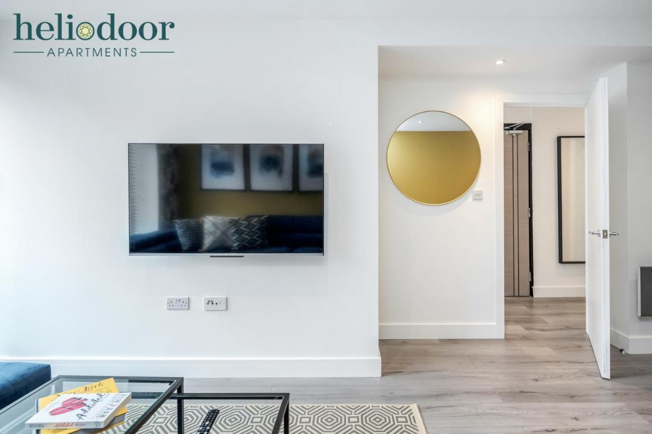 Milton Keynes Apartments, Sleeps Up To 5, Free Parking, Free Wifi & Movies, 7 Mins Drive To Milton Keynes Central Station For Direct Trains To London & The North Exteriör bild