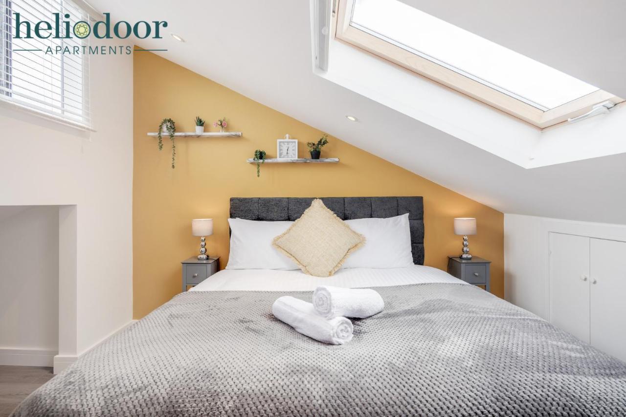 Milton Keynes Apartments, Sleeps Up To 5, Free Parking, Free Wifi & Movies, 7 Mins Drive To Milton Keynes Central Station For Direct Trains To London & The North Exteriör bild