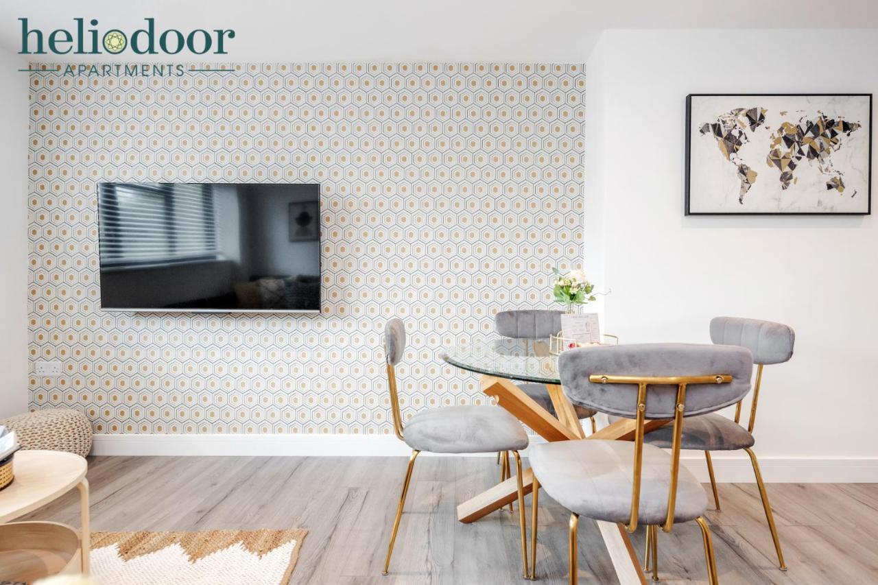 Milton Keynes Apartments, Sleeps Up To 5, Free Parking, Free Wifi & Movies, 7 Mins Drive To Milton Keynes Central Station For Direct Trains To London & The North Exteriör bild