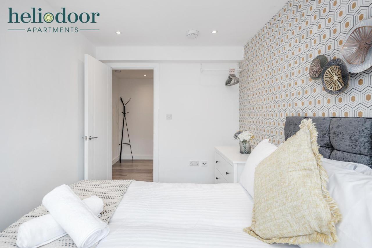 Milton Keynes Apartments, Sleeps Up To 5, Free Parking, Free Wifi & Movies, 7 Mins Drive To Milton Keynes Central Station For Direct Trains To London & The North Exteriör bild